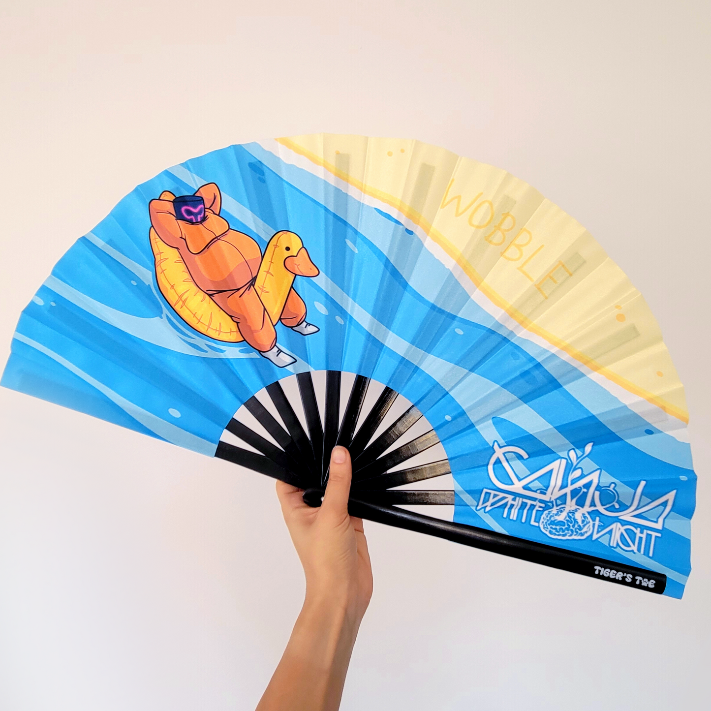 Wobble Summertime Waves Clack Fan | Blacklight-Reactive